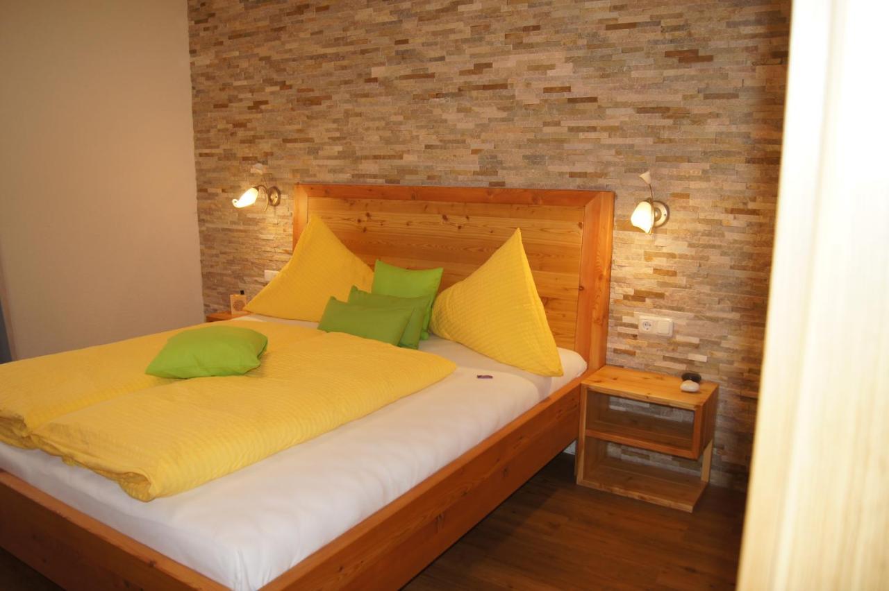 Apart Confimare Hotel Pfunds Exterior foto